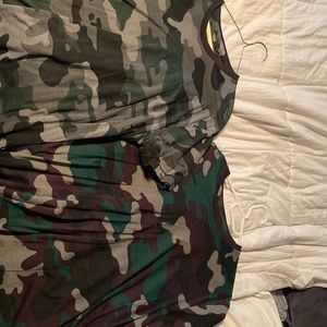 Bundle both size XL TRUE RELIGION Ts